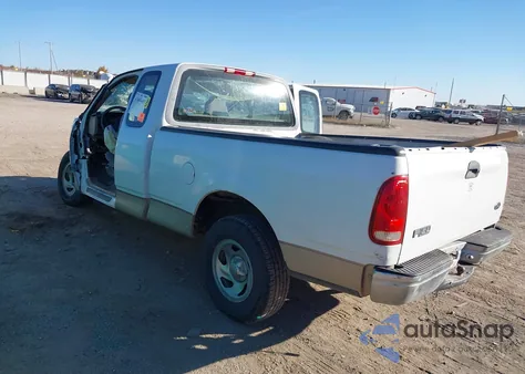 1998 Ford F-150 Standard/Xl/Xlt z USA, uszkodzony, nr VIN 2FTZX1725WCA62432